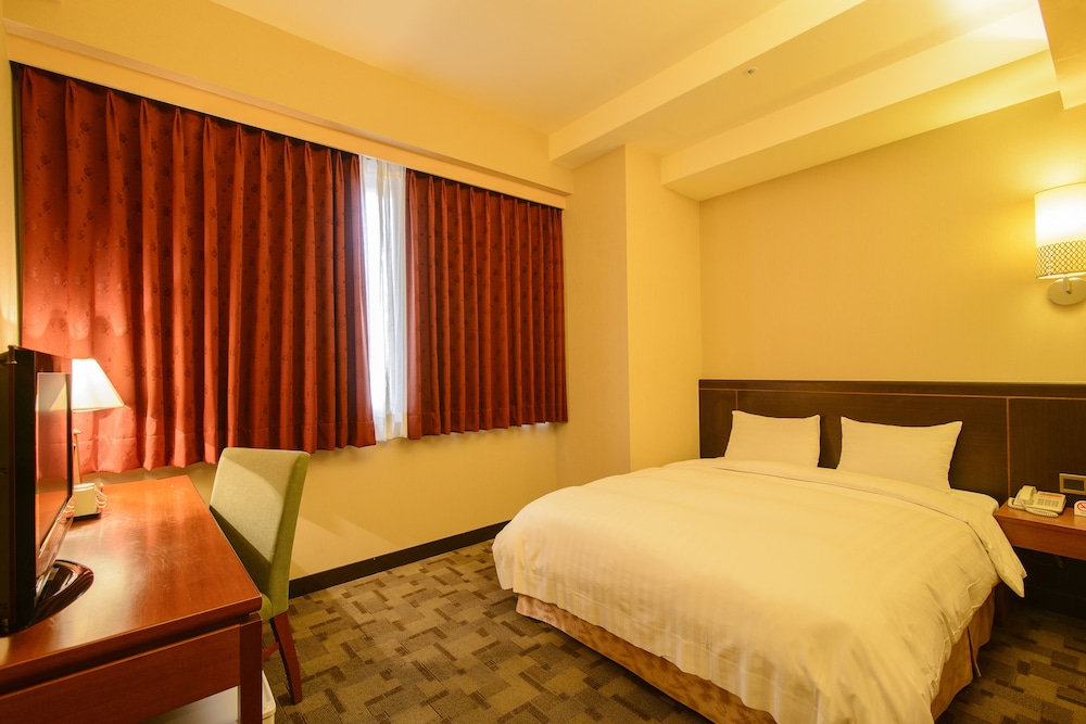 San Hua Hotel 23/38