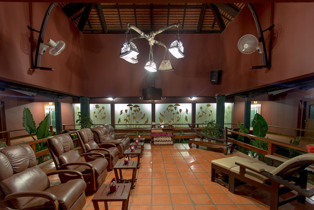 Royal Angkor Resort & Spa 51/62