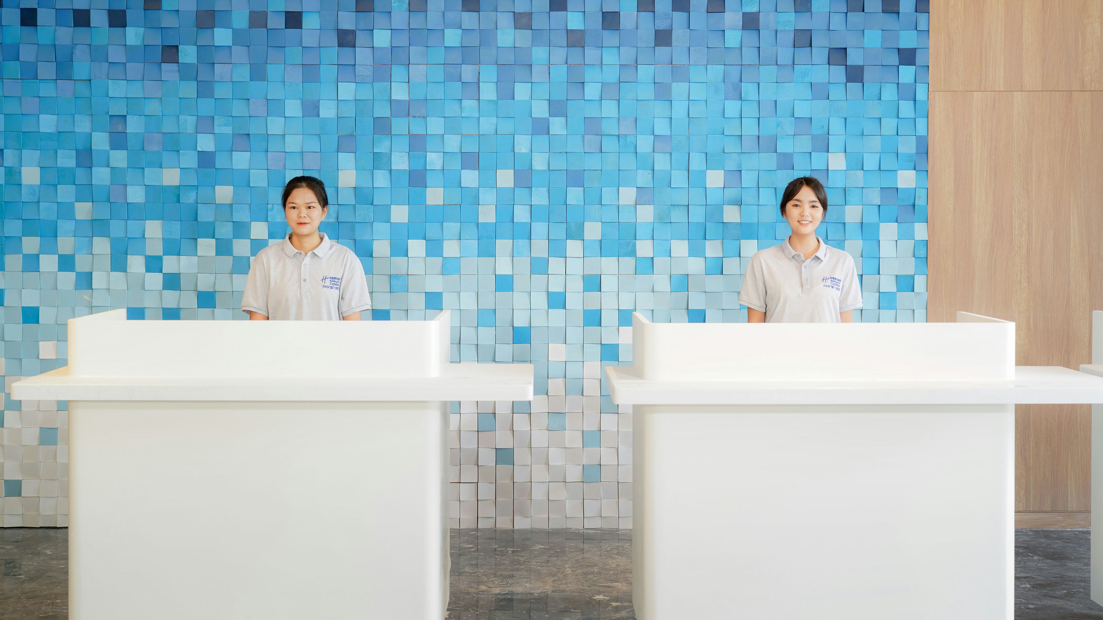 Holiday Inn Express KUNMING PANLONG 8/50