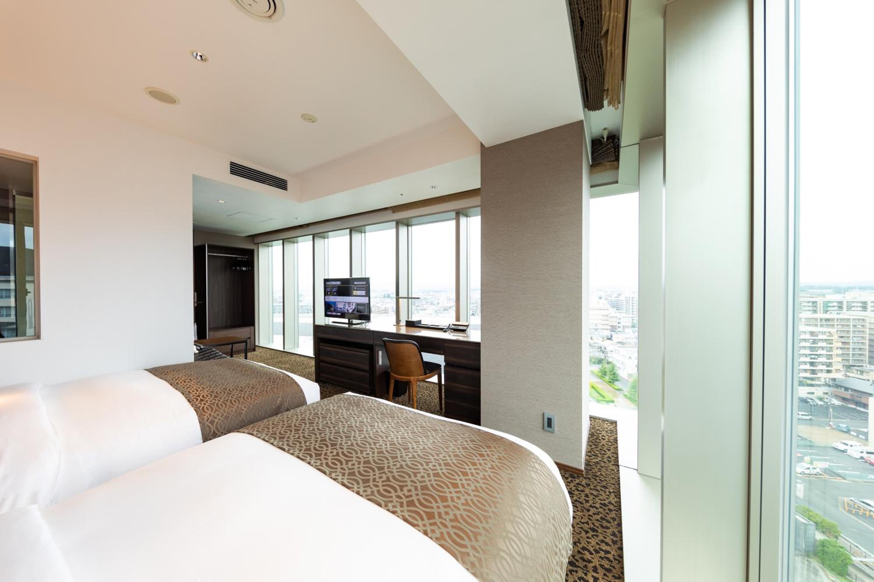 Superior, Twin Beds, West Wing, Corner