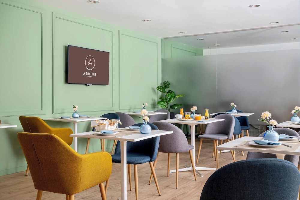 Air Rooms Madrid Airport By Premium Traveller 43/53
