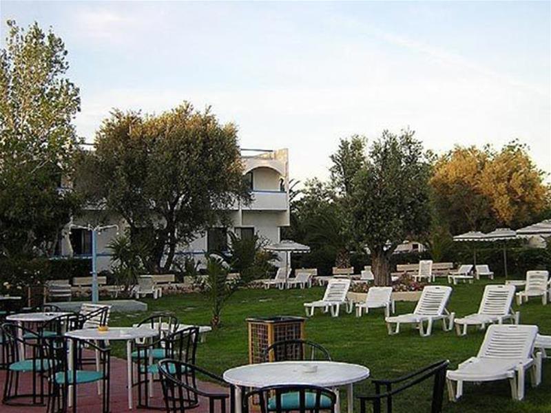 Evi Hotel 13/18