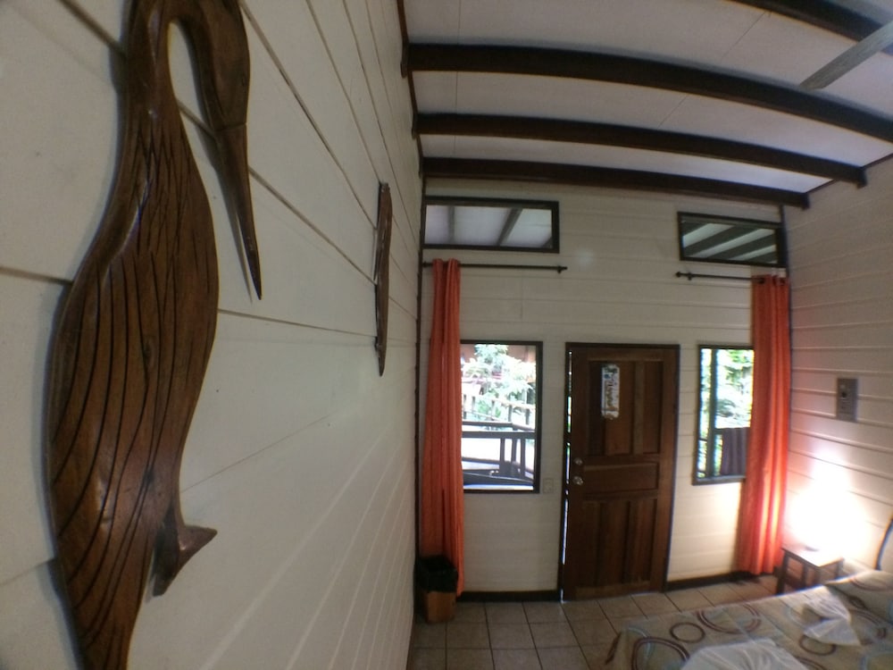 Hotel Rana Roja Lodge 29/50