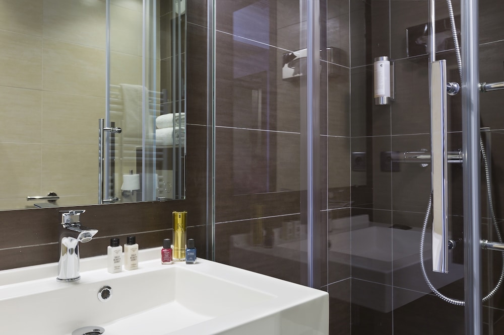 Simons Boutique Hotel 24/54