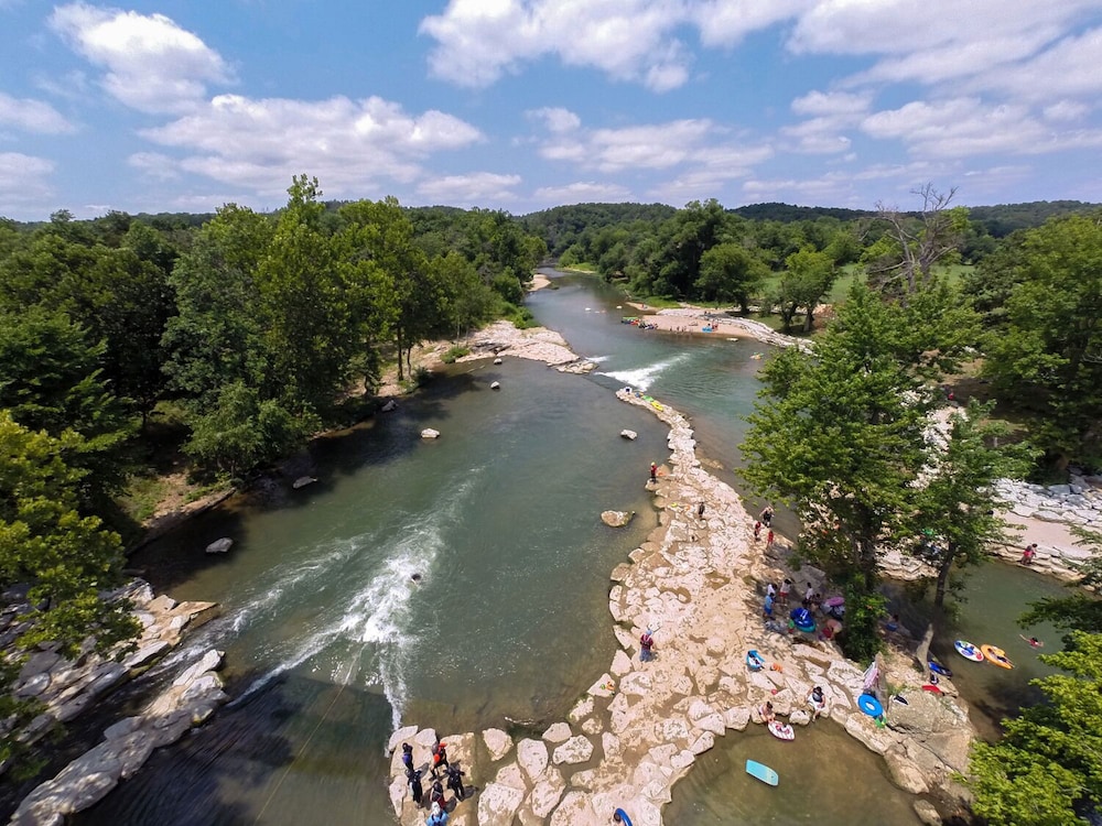 CHEROKEE CASINO & HOTEL WEST SILOAM SPRINGS 46/50