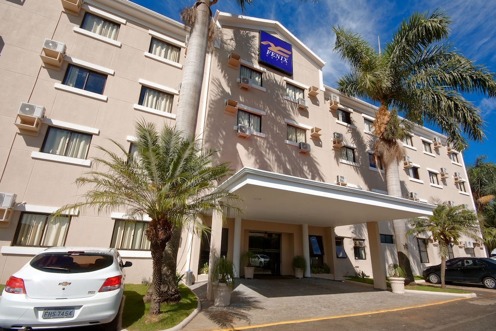 Fenix Hotel Limeira 36/37