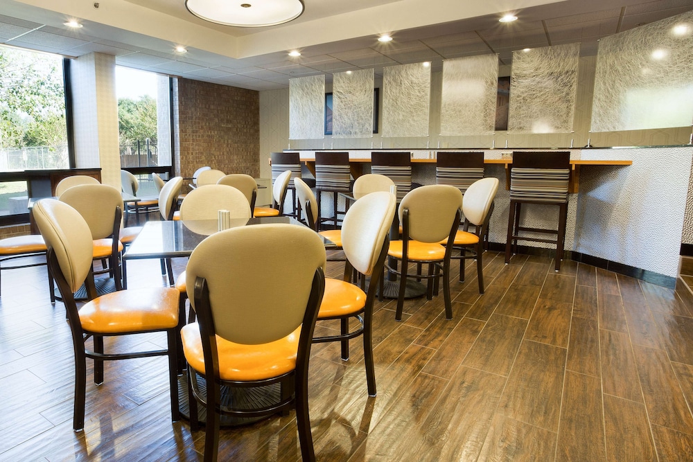 Drury Inn Suites North Austin 42/50
