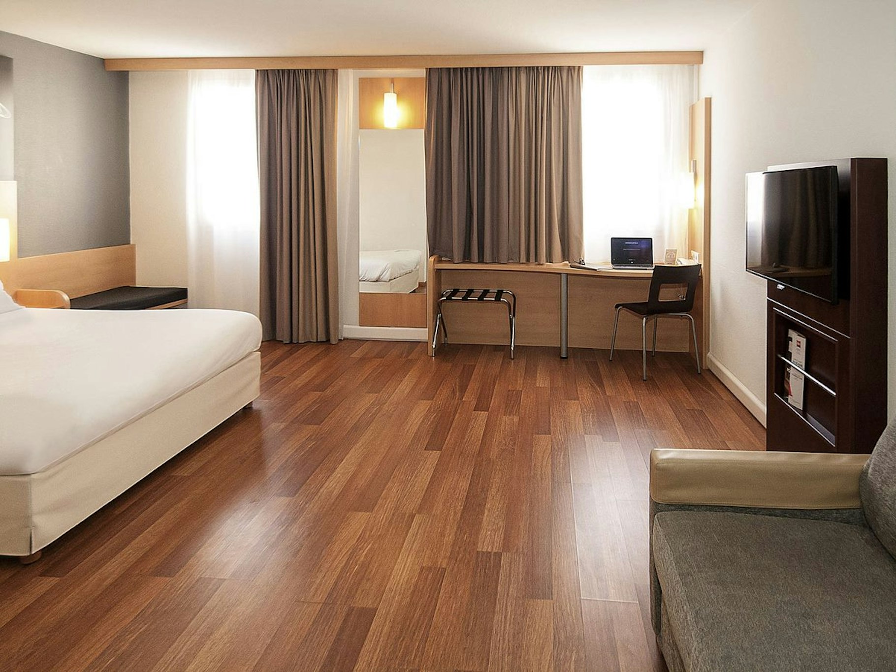 easyHotel Nice Old Town 14/38