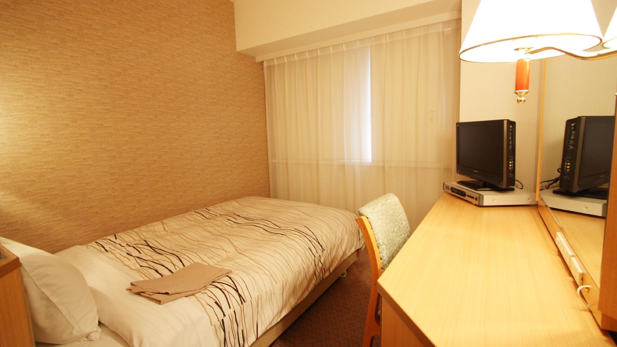 Semi Room, Standard, Single, Semi Double Bed