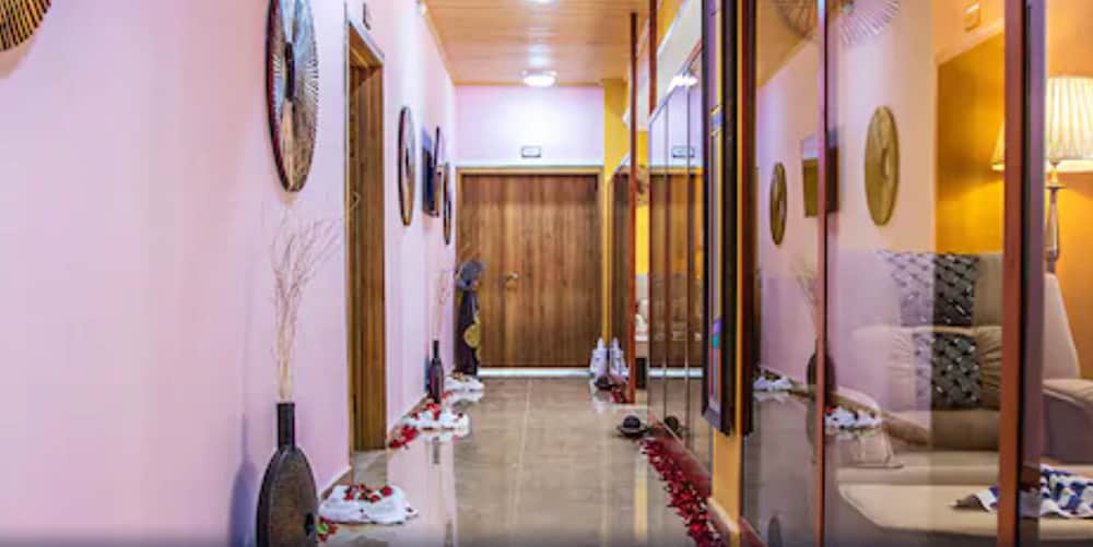 Sapphire Addis Hotel 26/50