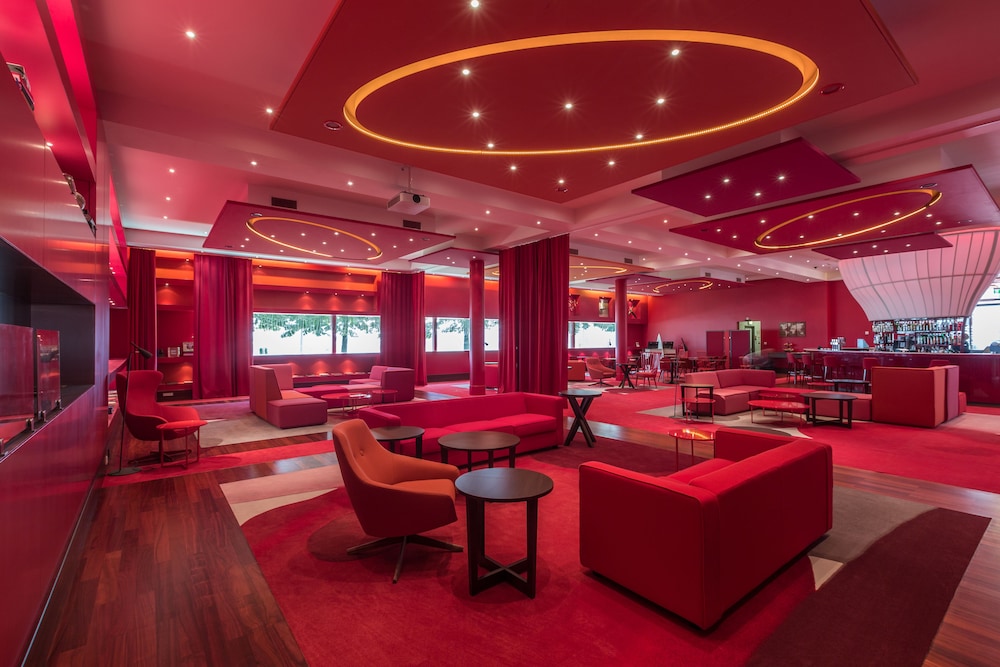 Airport Hotel Basel 32/46