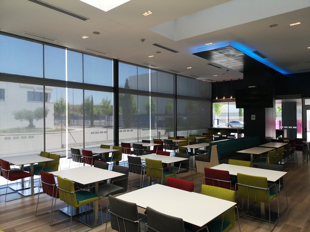 Holiday Inn Express Madrid - Leganes 27/40