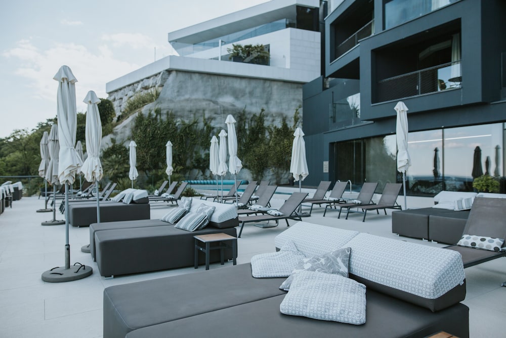 Boutique & Design Hotel Navis in OPATIJA