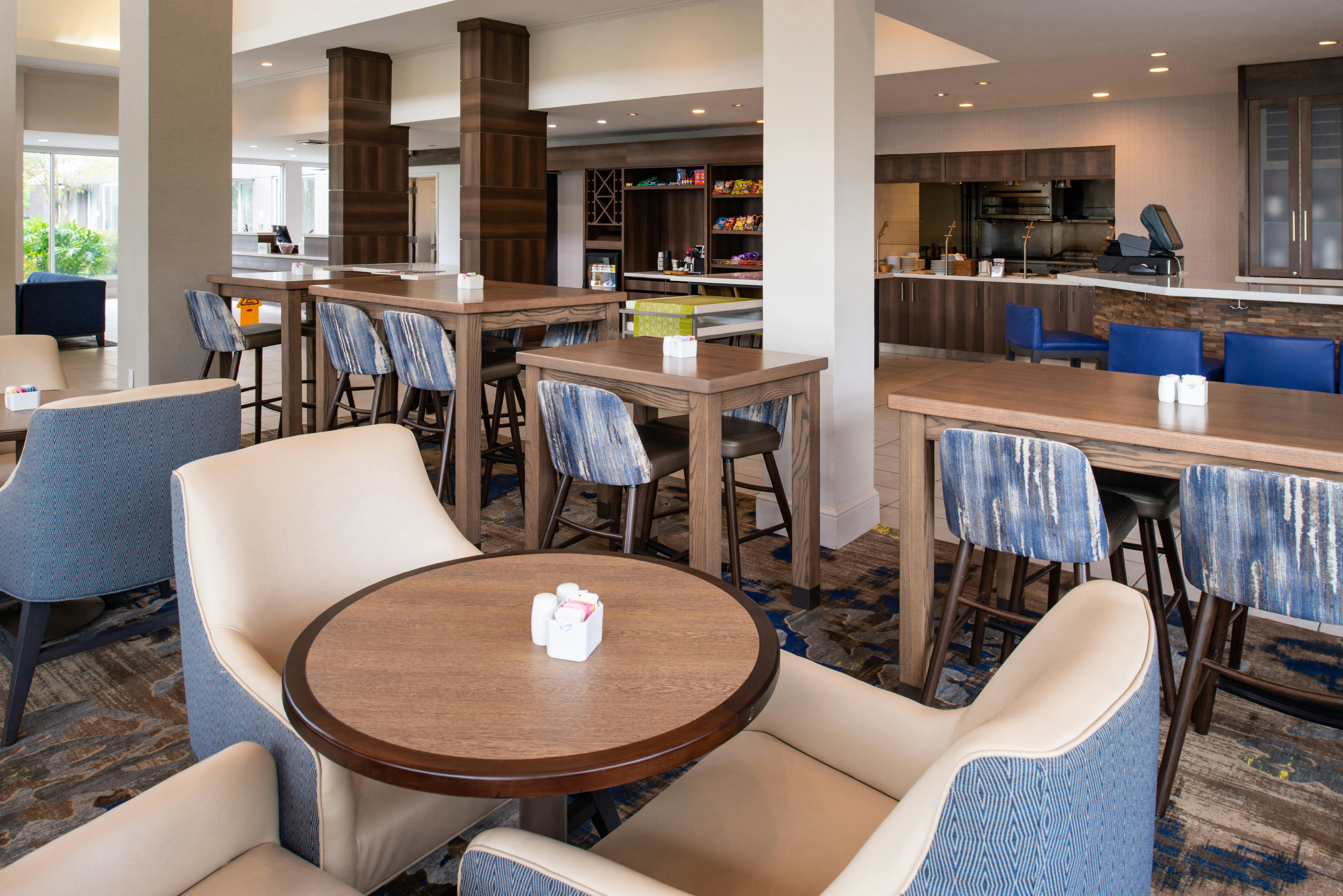 Hilton Garden Inn Baton Rouge Airport 23/30