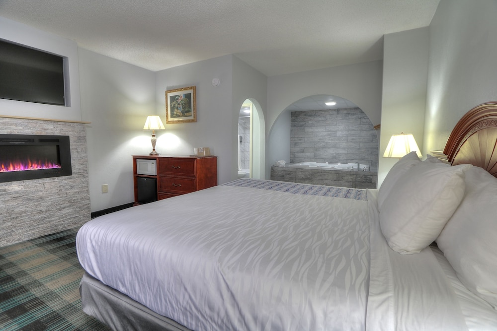 The Wayback Pigeon Forge A Tribute Portfolio Hotel 15/50