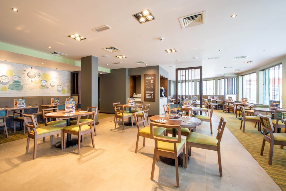 Premier Inn Lewes Town Centre 29/51