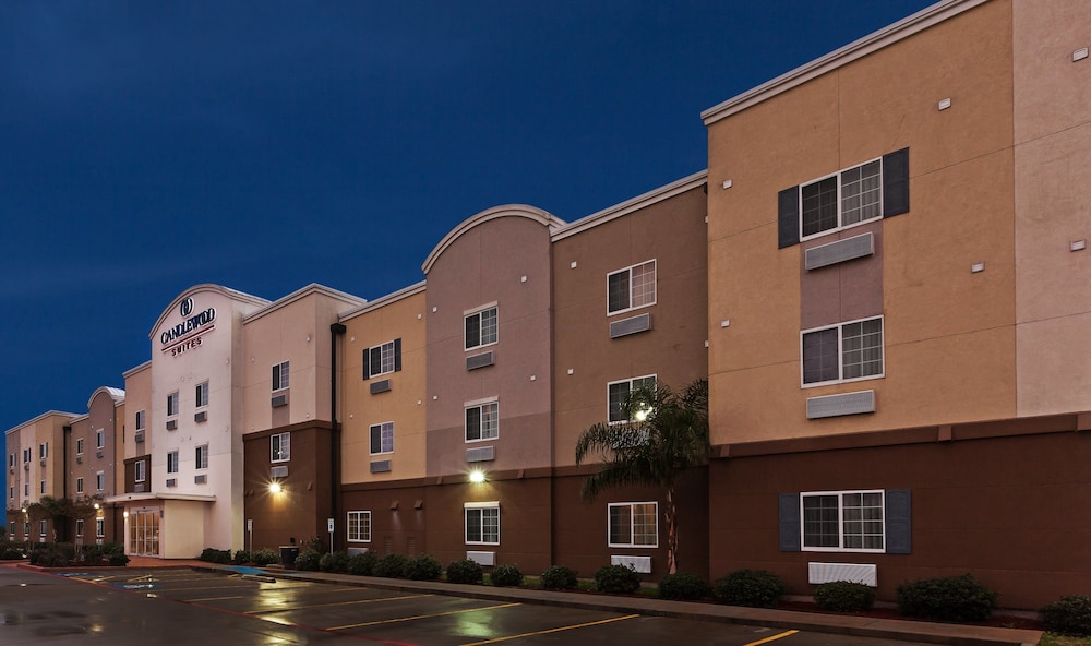 Candlewood Suites Hotel Texas City 50/53