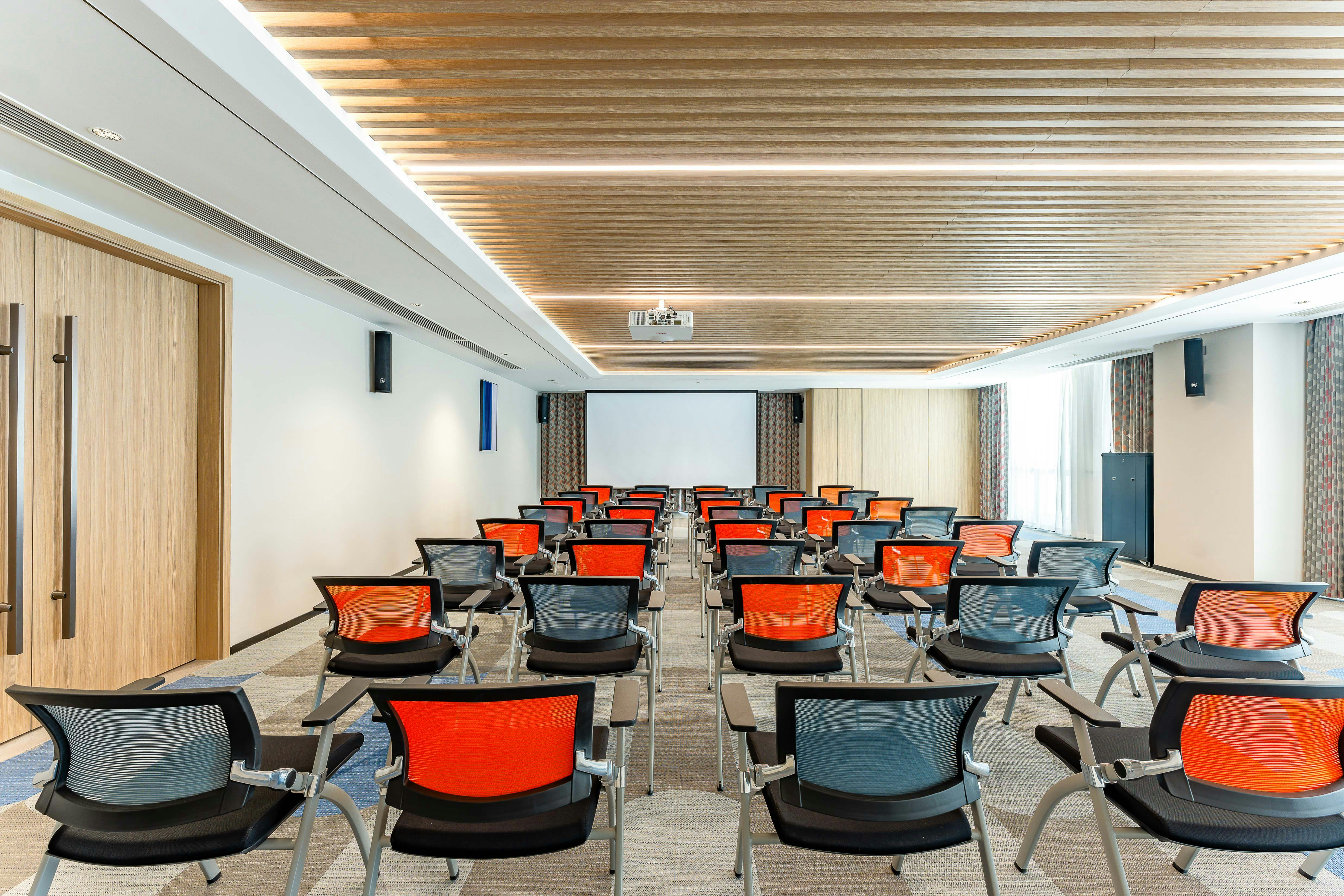 Holiday Inn Express Haimen City Center By IHG 31/35