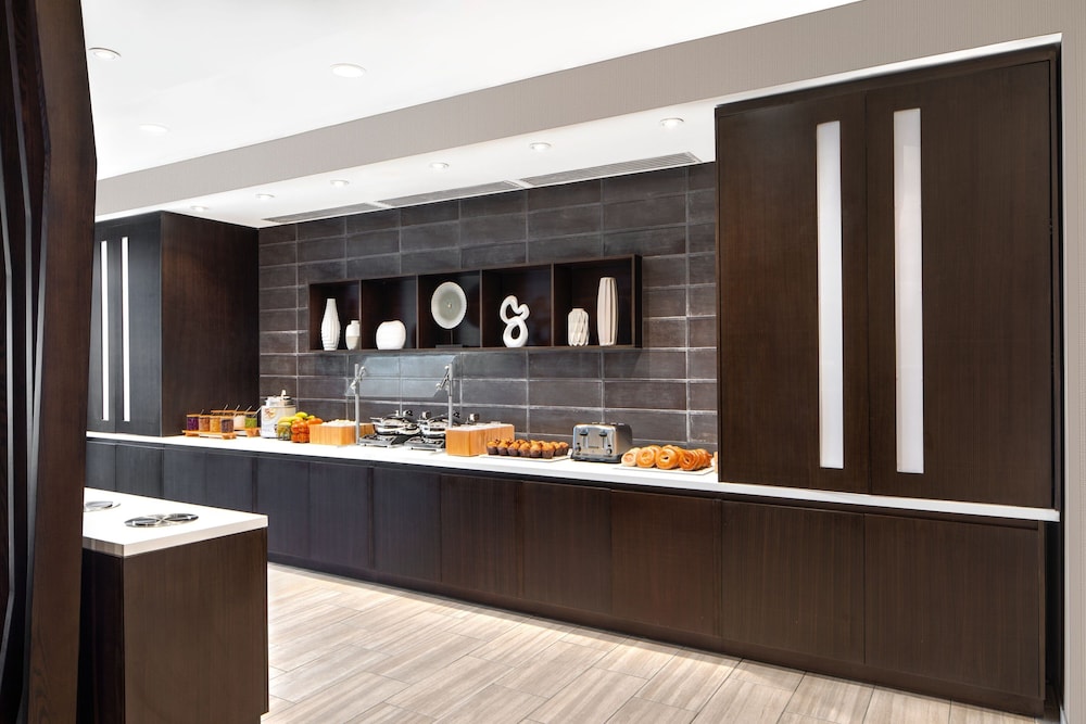 SpringHill Suites by Marriott Columbia near Fort Jackson 5/22