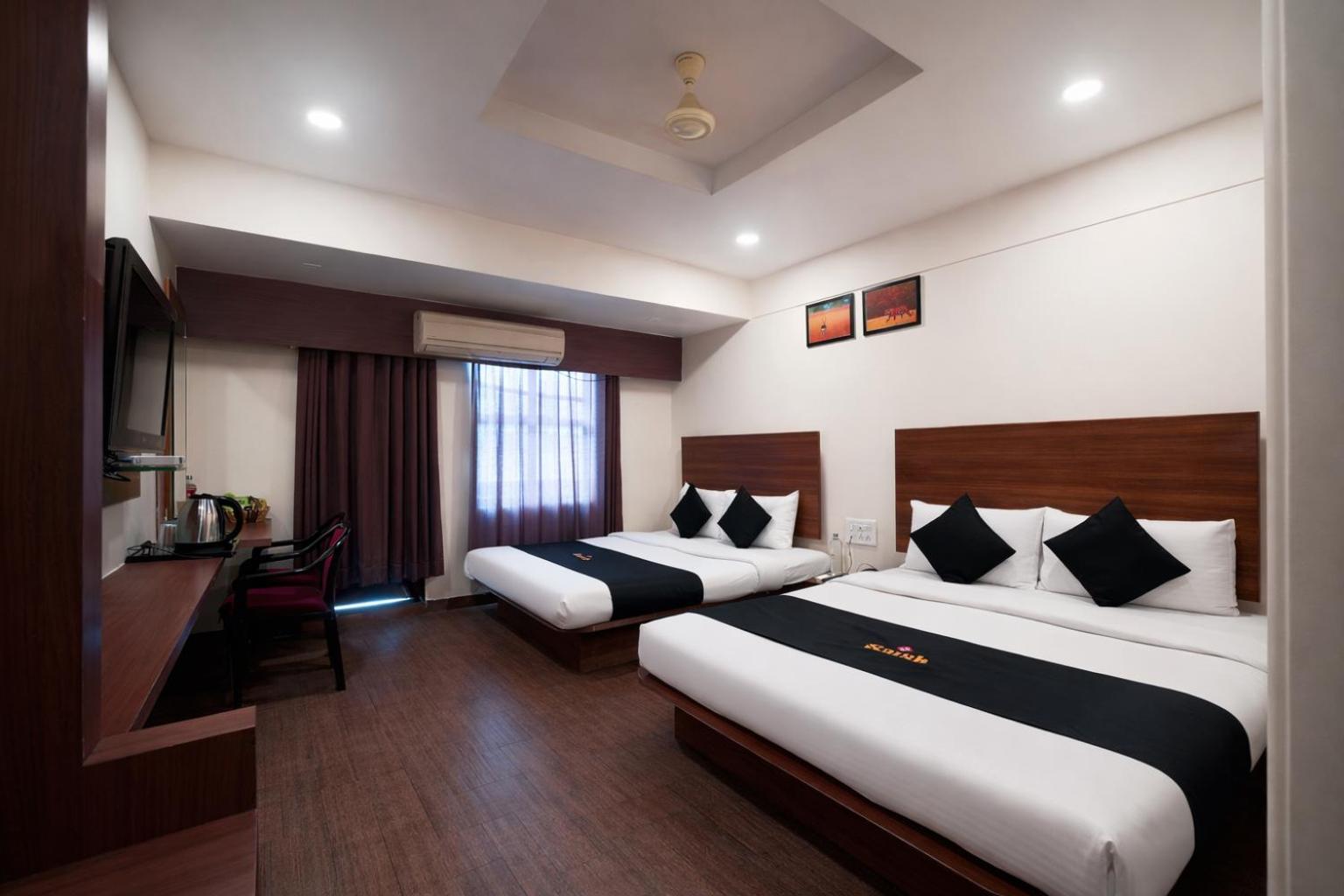 Oyo 4445 Hotel Saishri 27/63