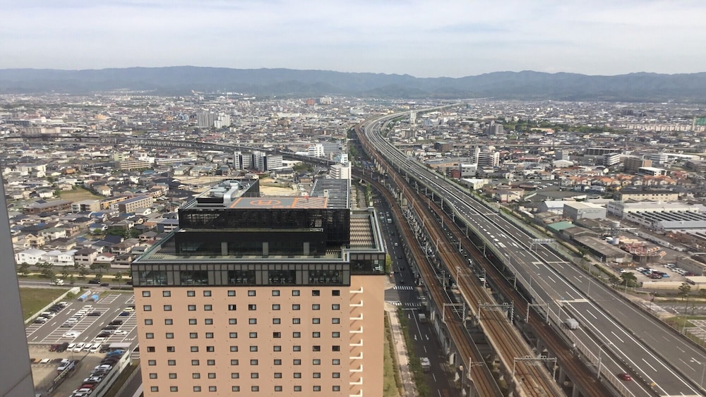 Odysis Suites Osaka Airport Hotel photo2
