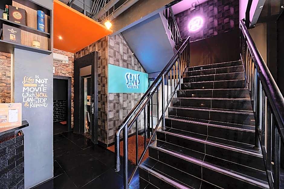 Sans Hotel Roxy Jakarta 44/60