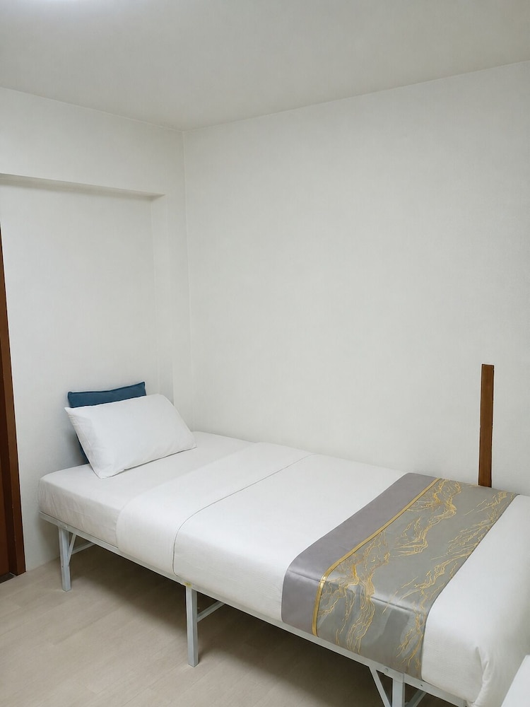 Osaka Guest House Sakura – Hostel 16/60