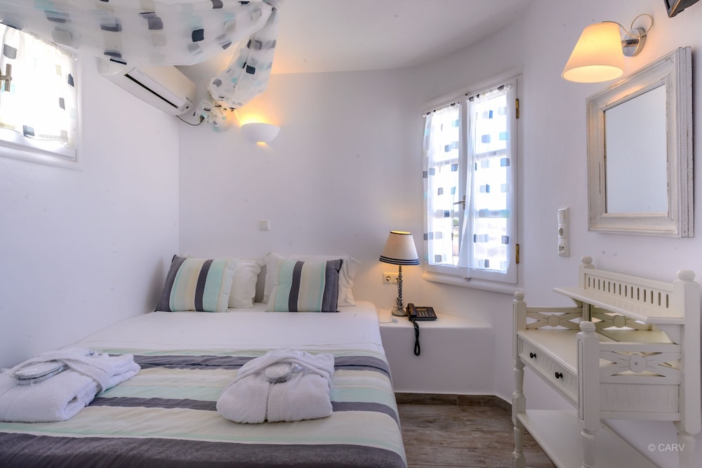 ASPALATHRAS WHITE HOTEL 5/50