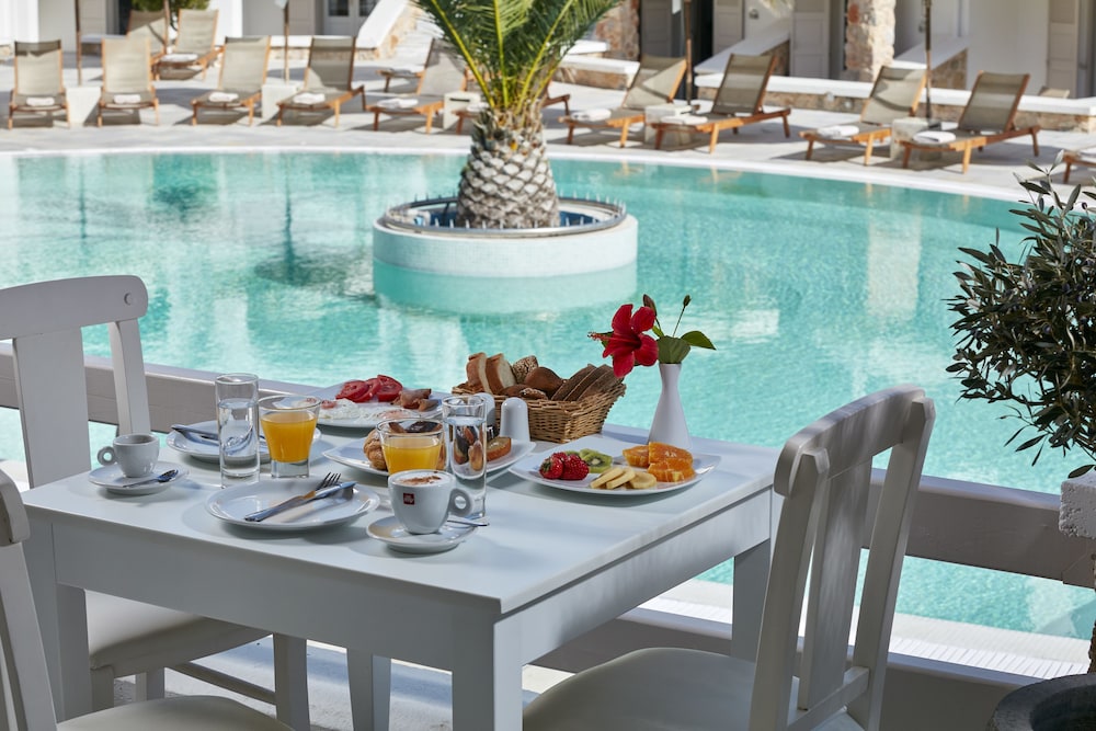 Aegean Plaza Hotel 35/43