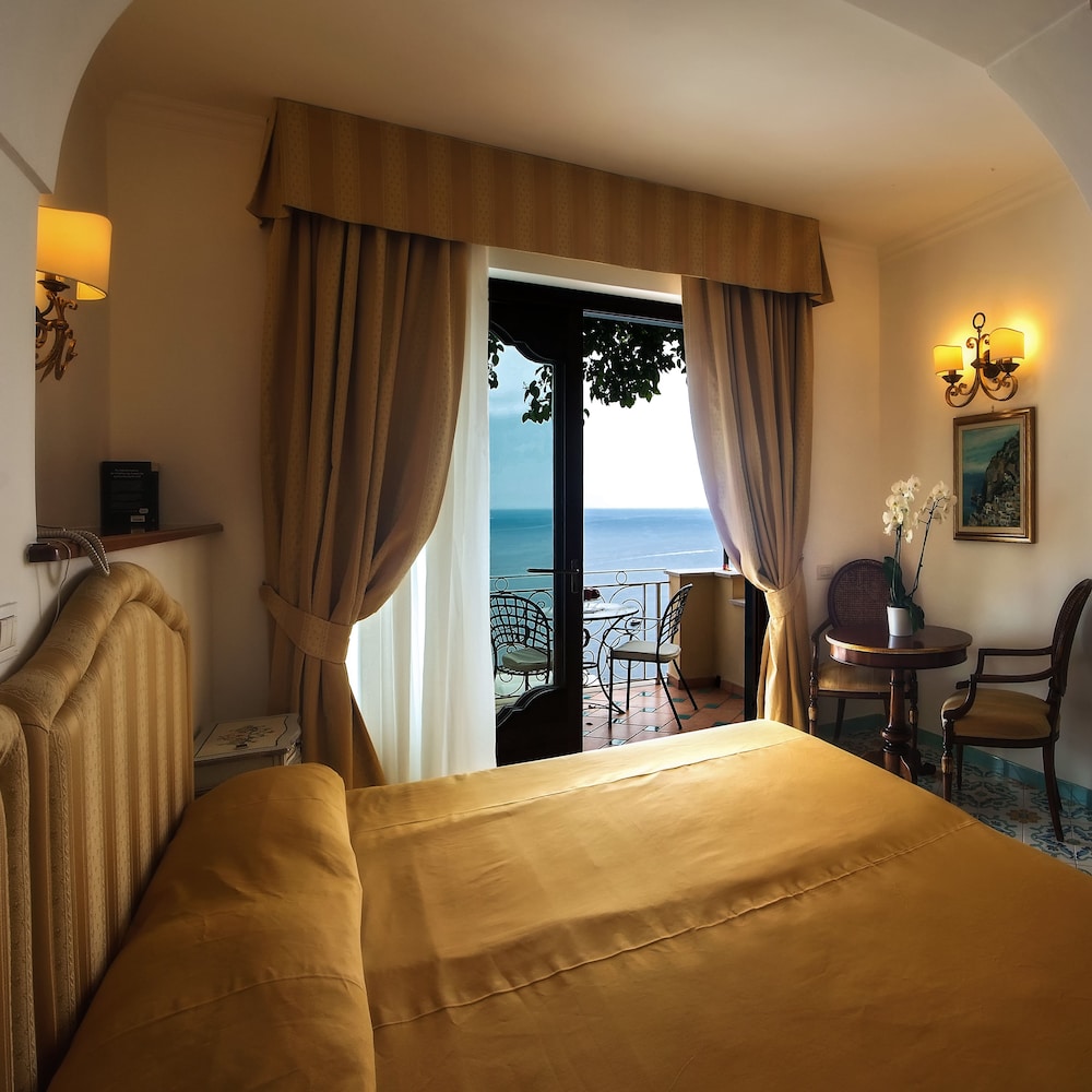 Montemare Hotel 54/66