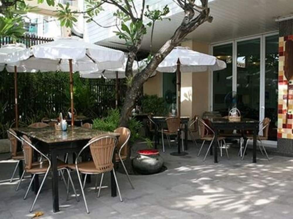 Baboona Beachfront Living 33/39