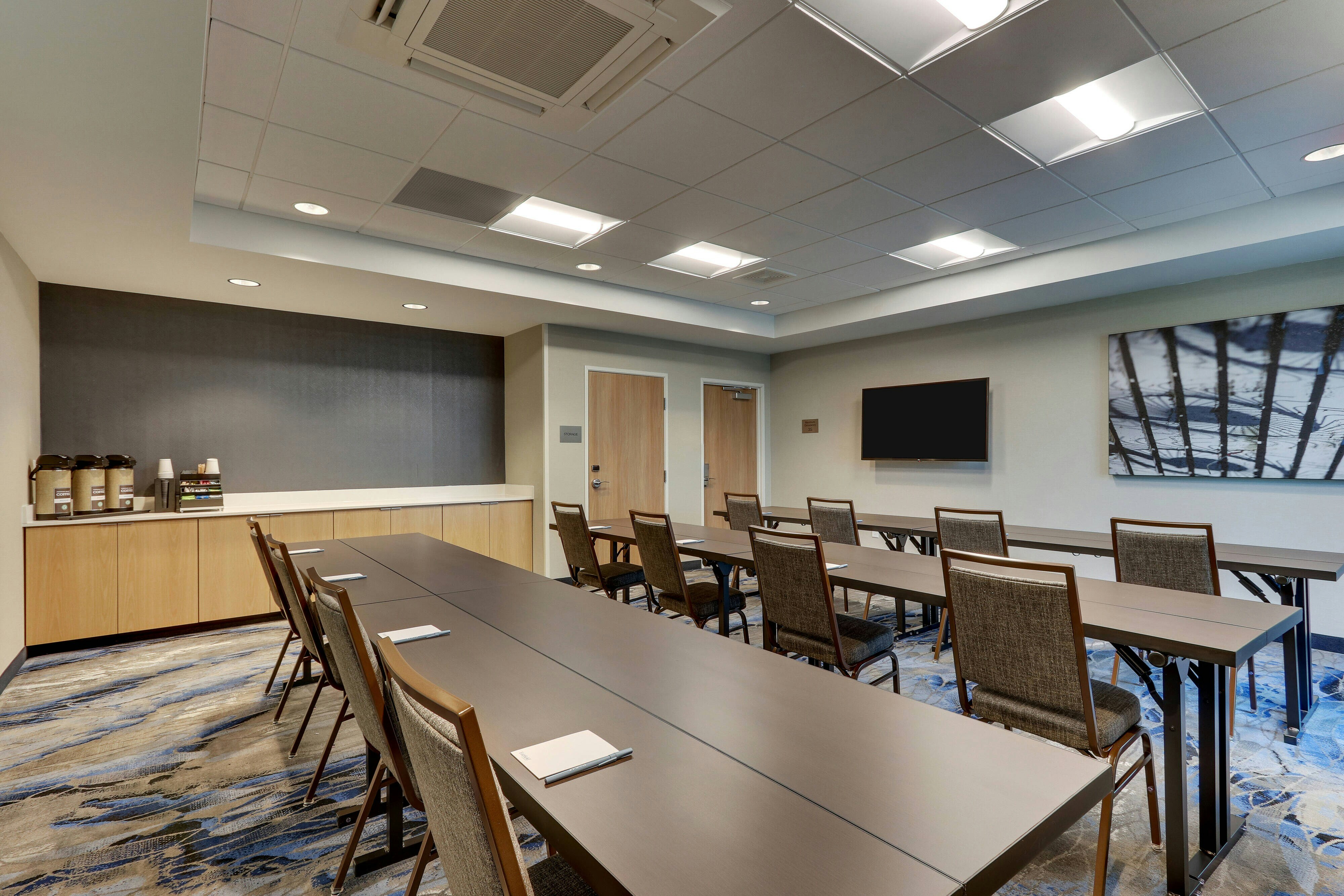 Fairfield Inn & Suites by Marriott Warsaw 39/47