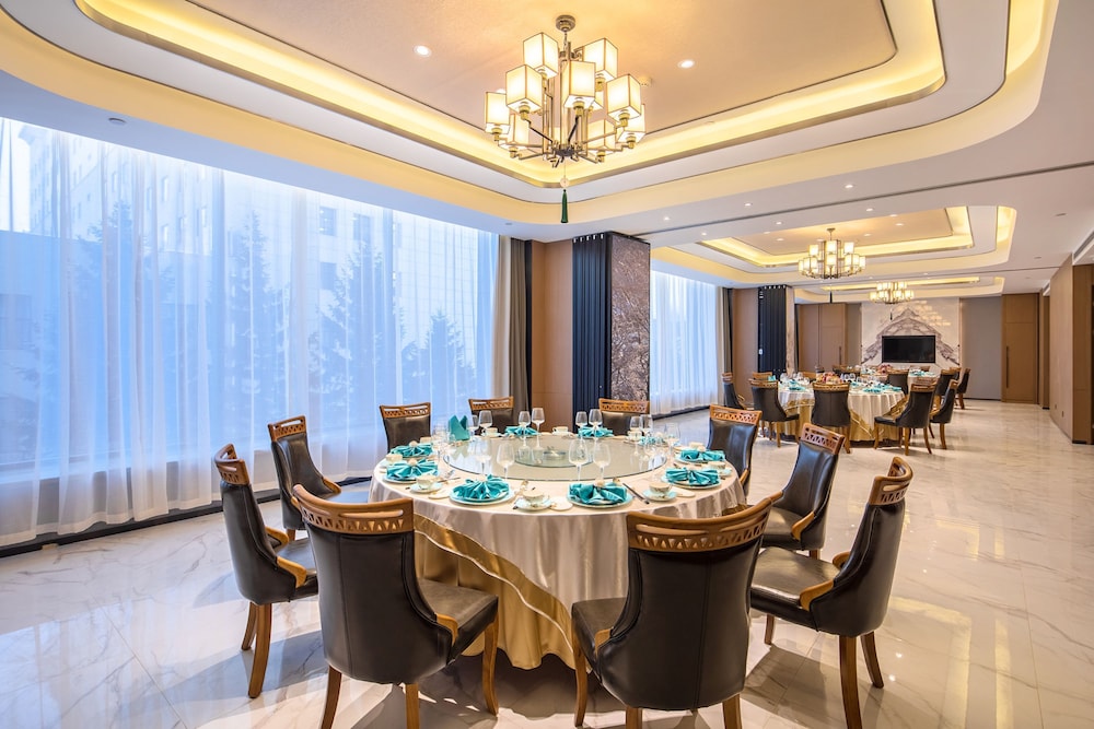 Hampton by Hilton Changchun Ziyou Road 34/35