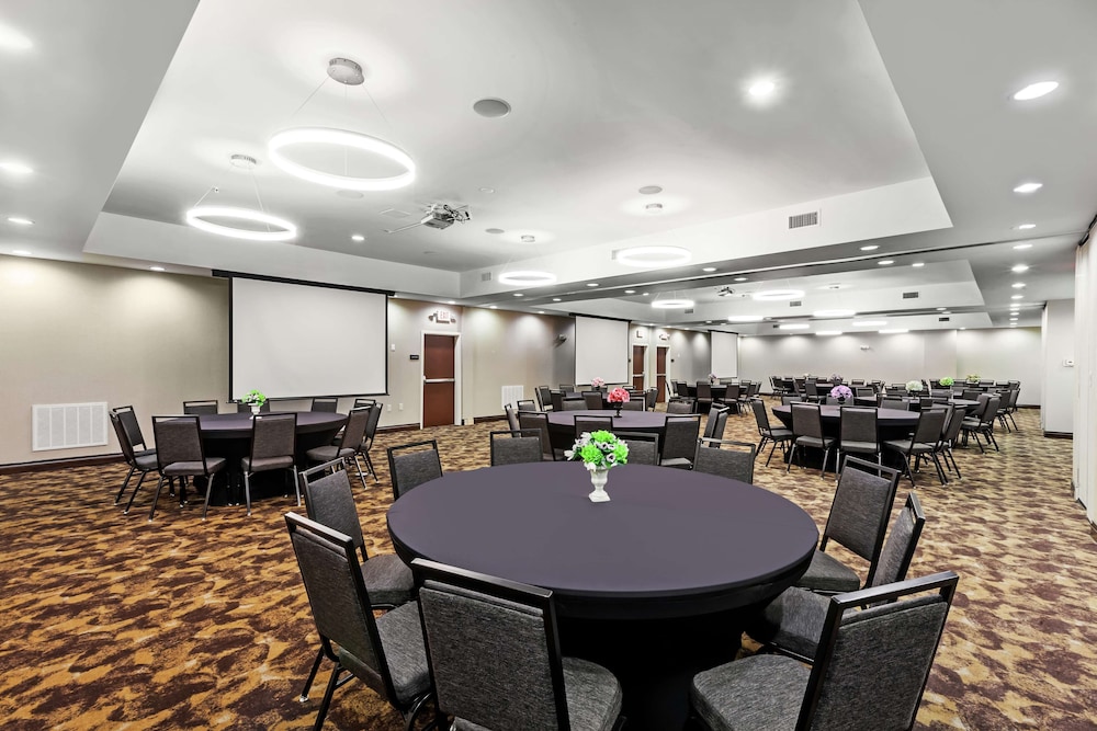 Hampton Inn And Suites Houston I 10 Central 54/62