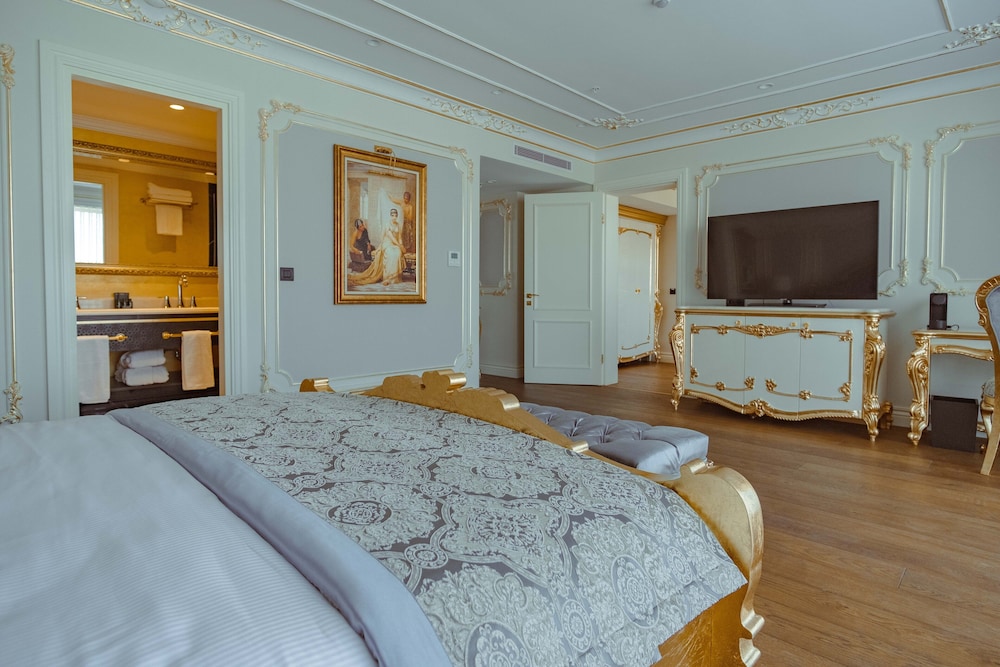 Dekalb Hotel Istanbul 14/50