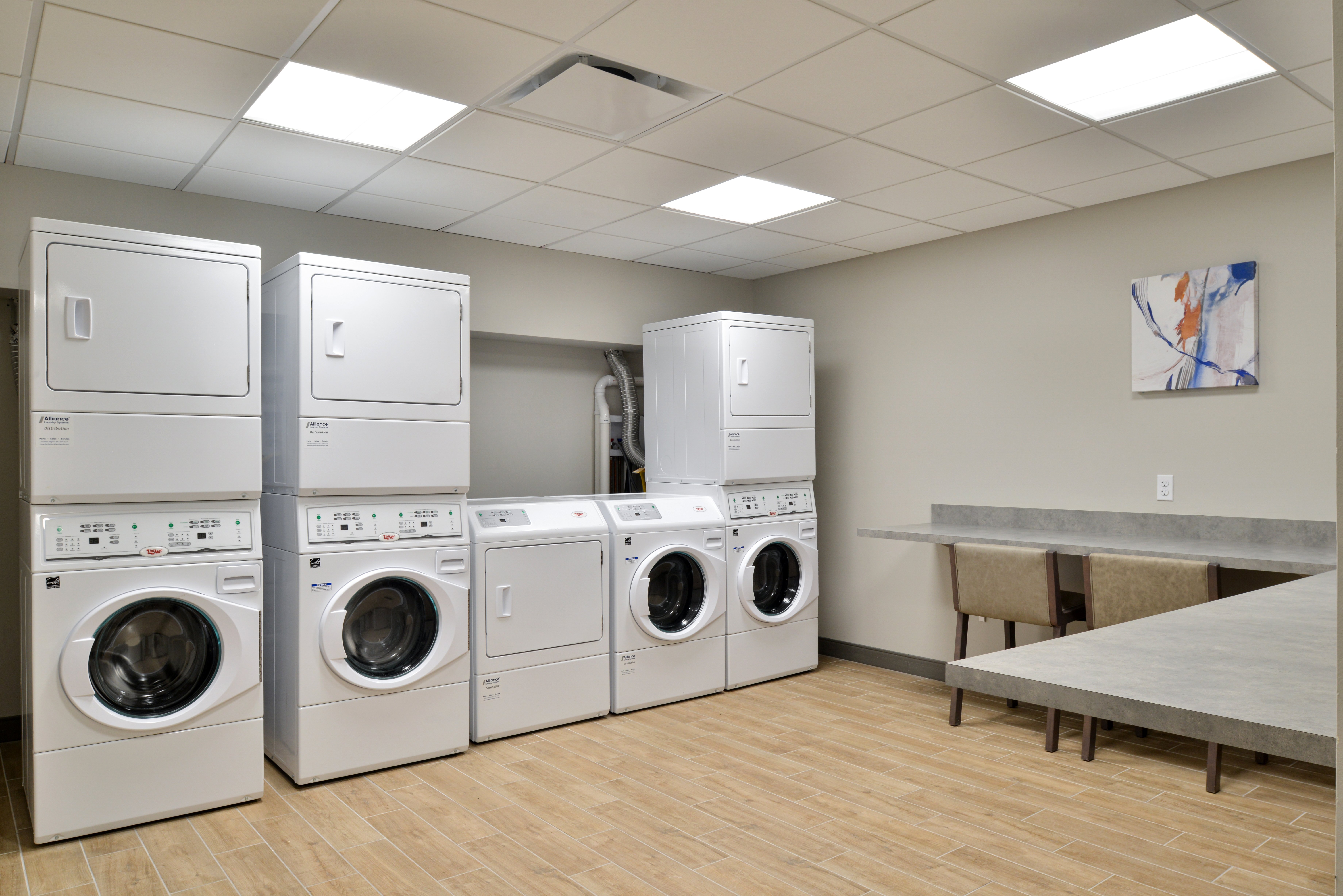 Candlewood Suites Joliet Southwest, an IHG Hotel 12/40