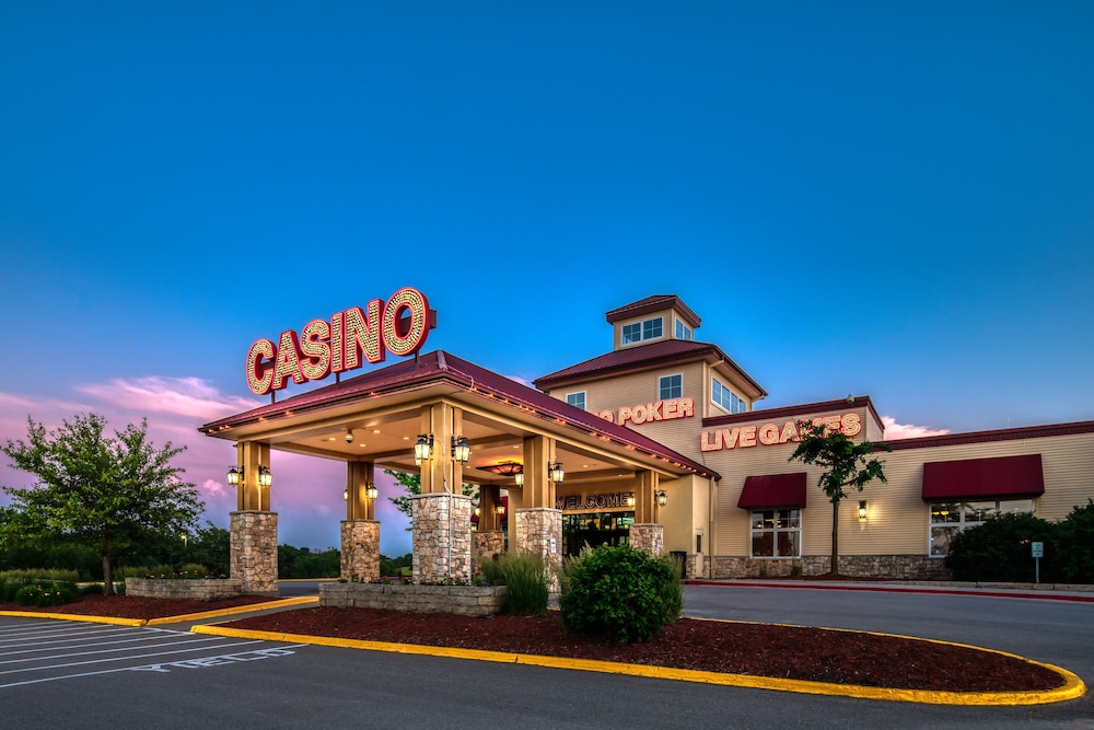 Lakeside Hotel Casino, a Travelodge by Wyndham 6/52