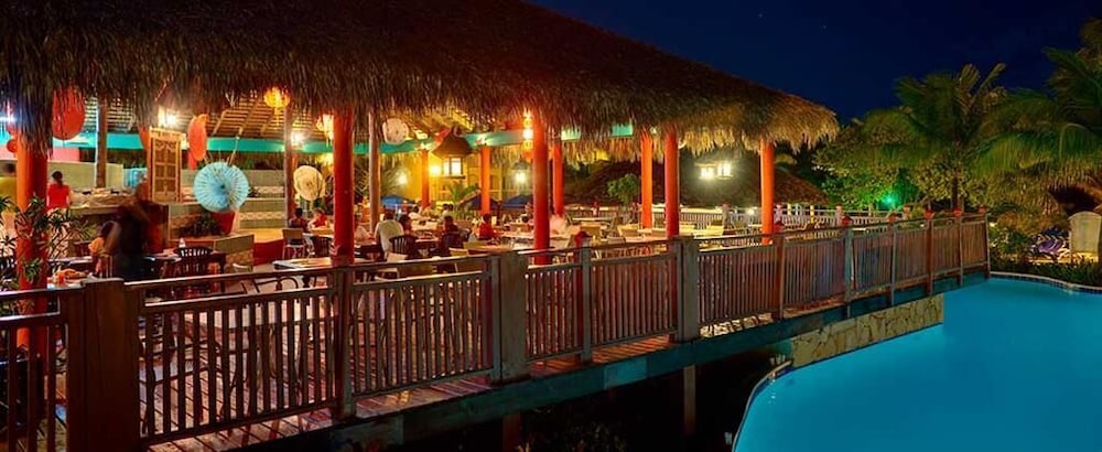 Cofresi Palm Beach and Spa Resort All Inclusive 8/66