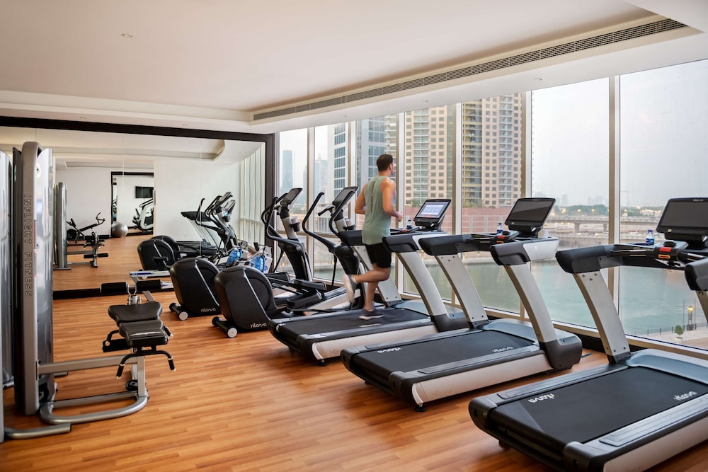 Radisson Blu Dubai Canal View 43/75