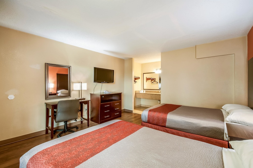 Motel6 Washington, DC - Convention Center 11/37