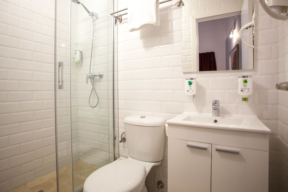 Gran Central Suites 49/50