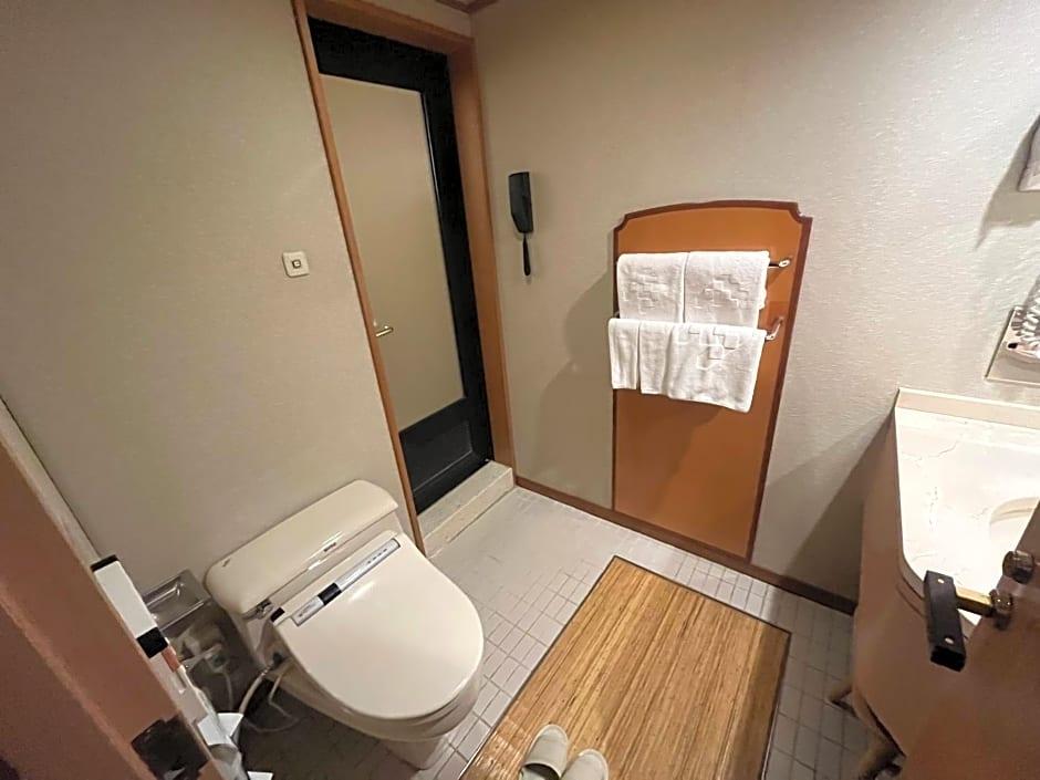 Jasmac Plaza Hotel 39/46
