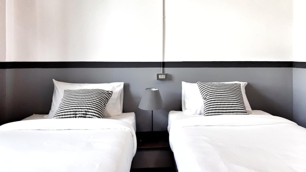 B Y Hotel Kanchanaburi 26/63