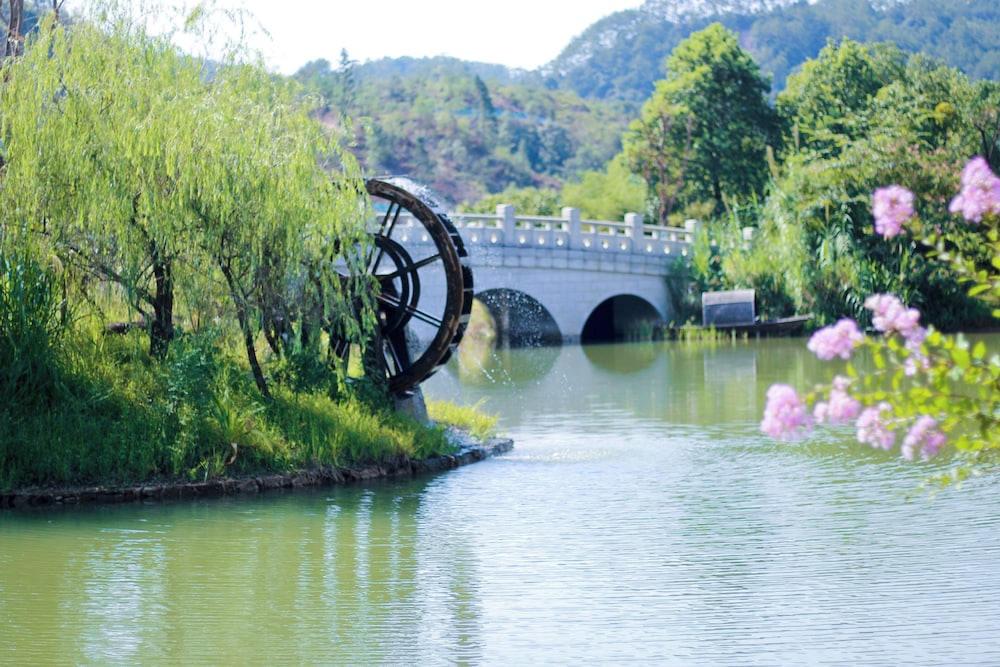 Dahongpao Resort Wuyi Mountain 45/48