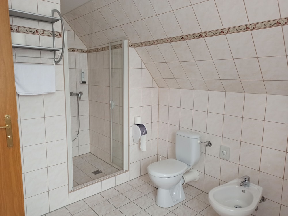 Hotel Restaurant Schwarzes Ross 58/60