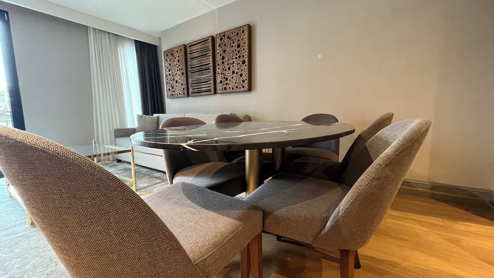 Kings Cross Hotel Istanbul 36/50