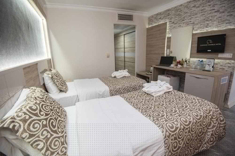 Mcg Marble Hotel 11/51