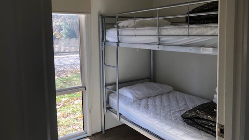 NRMA Bright Holiday Park 12/50