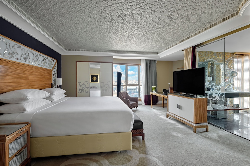 2 Bedrooms, Club, Suite, Single Bed, Club Lounge Access, Club Floor, Accessible