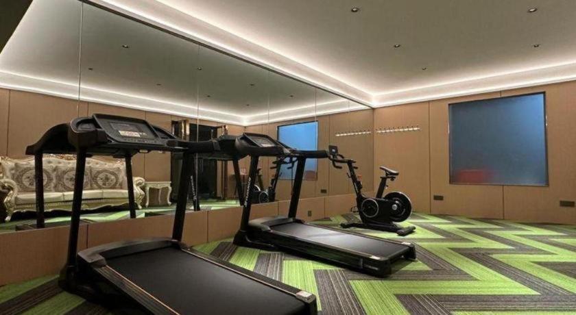 Vienna Hotel Gongcheng Tianjie 36/61